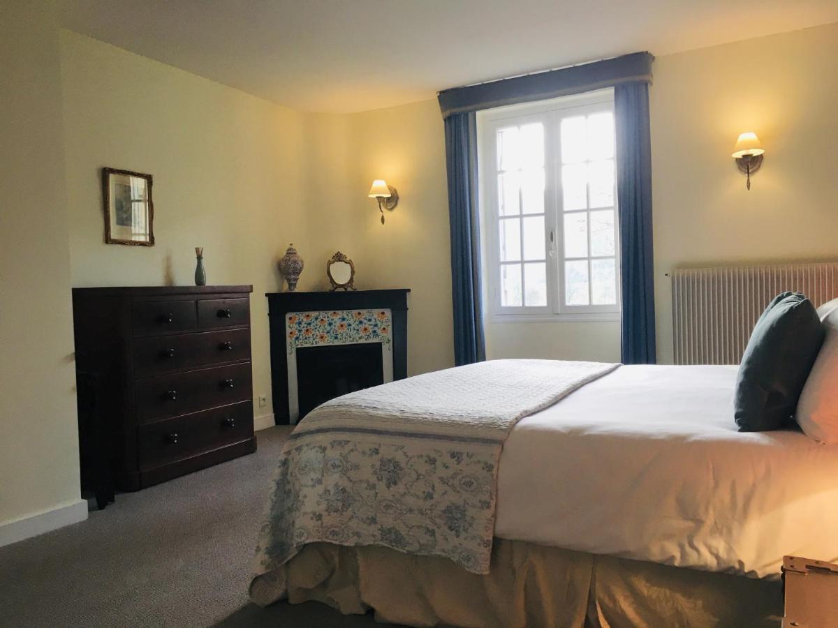 Bed and Breakfast Manoir du Bois Mignon à Le Fleix Extérieur photo