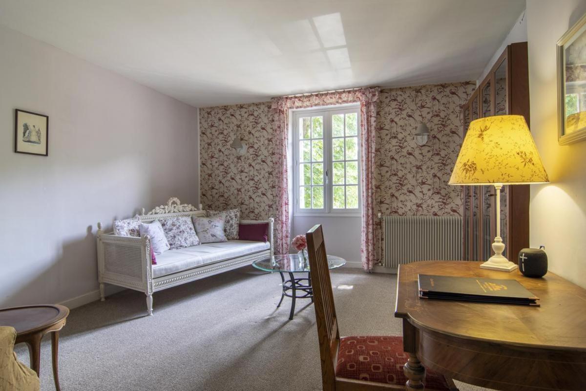 Bed and Breakfast Manoir du Bois Mignon à Le Fleix Extérieur photo
